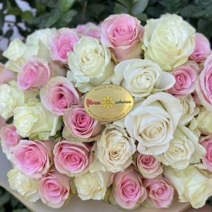 Premium bouquet of 50 white and pink roses for luxury flower delivery in Los Angeles.