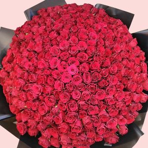 Massive 300 red roses bouquet for luxury gift delivery in Los Angeles.