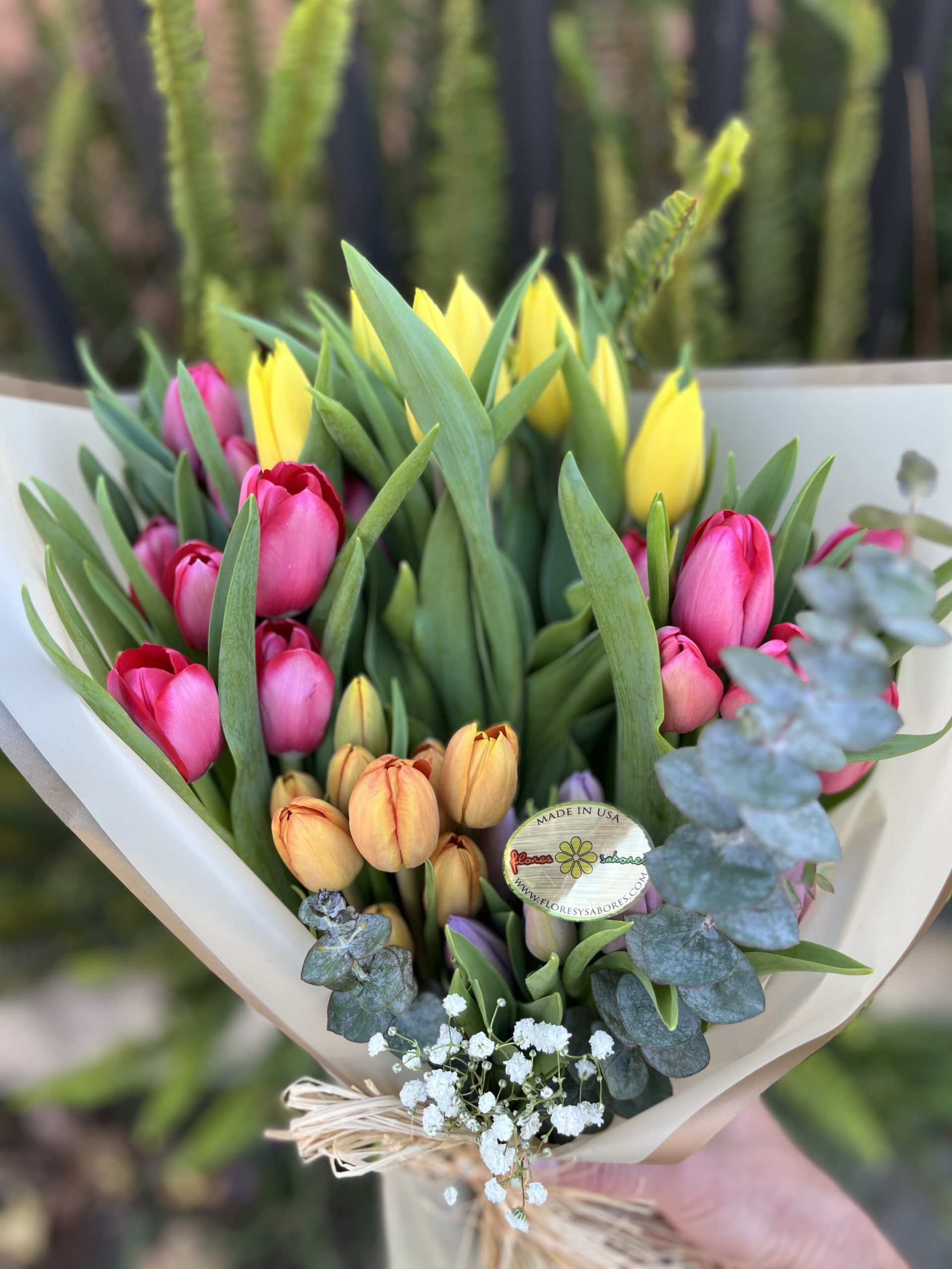 Culver City Tulip Flower Delivery European-style tulip bouquet for local delivery in Culver City.