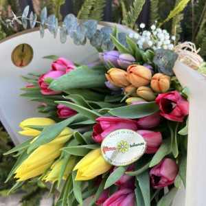 Freshly cut European-style tulip bouquet for same-day delivery in Los Angeles.
